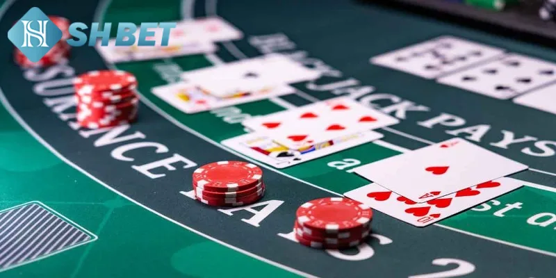 Hướng dẫn chi tiết quy luật chơi Blackjack cho tân binh